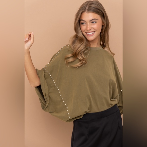 Studded Oversized High Low T Shirt - Picture 2 of 5